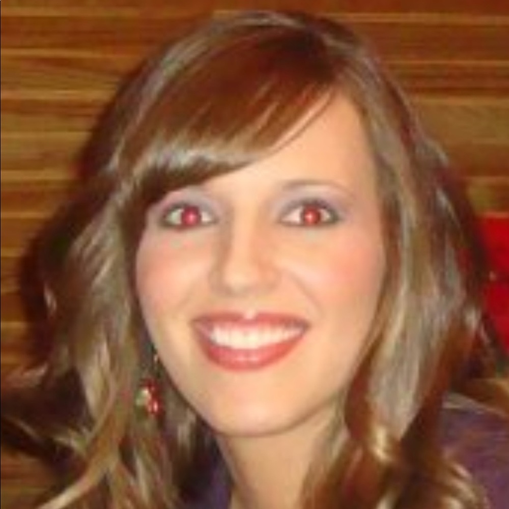 Meet your Posher, Brooke